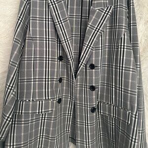 NWOT-Gray, Black and White Blazer